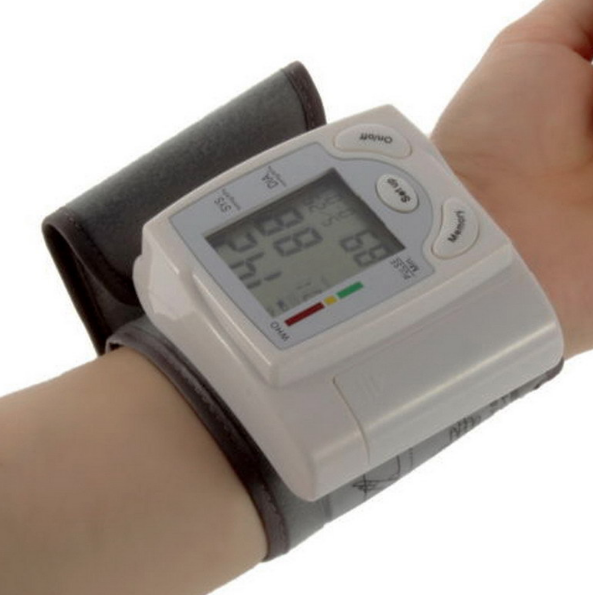 Electronic Wristband Cuff Digital Blood Pressure-Heartbeat Monitor